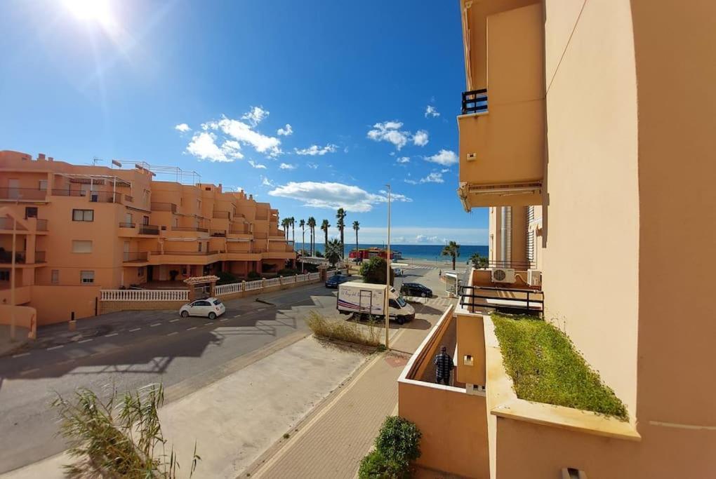 Apartamento Con Vistas Al Mar. Salobrena Bagian luar foto