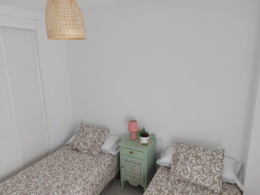 Apartamento Con Vistas Al Mar. Salobrena Bagian luar foto