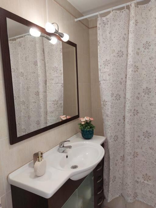 Apartamento Con Vistas Al Mar. Salobrena Bagian luar foto